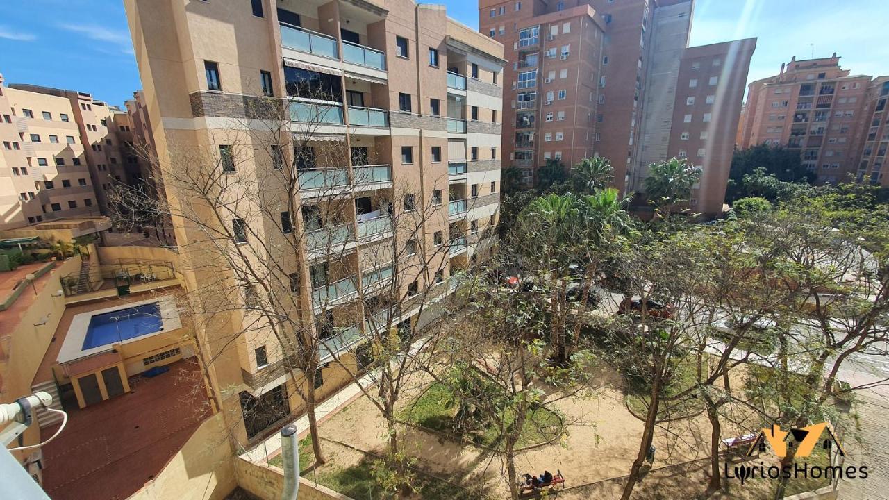 Lyrioshomes Manantiales Beach Torremolinos Kültér fotó